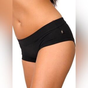 NEW Cleo Hurricane Essential Hot Pants Black Low Waist Pole Scrunch Shorts XS